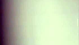 Markette Panty'siz Karı Kendini Sergiliyor Gösteriş Yapıyor