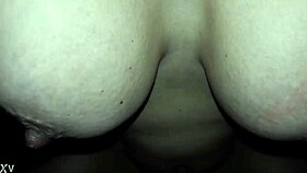 Delícia sits deep and then milks the big one