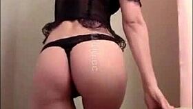 Chinese Girl Intensely Masturbates Alone