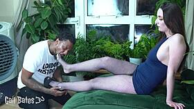 Hotwife deepthroats monster black cock before fucking