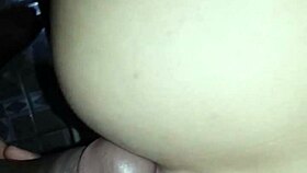 Comendo Novinha Gostosa Enquanto Ela Mete O Dedo No Cu