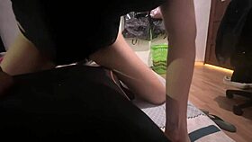 hermanastra swallows my dick then i fuck her wet pussy