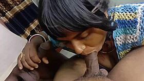 Bangladeshi housewife fucks salesman in threesome!