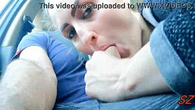 chupando pau durante o rolê