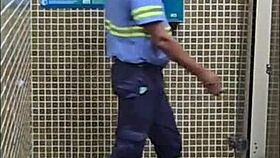 uh, sexo no banheiro do terminal, so hot man