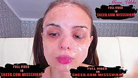 Teen babe chats on webcam