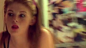 faye reagan with big tits gets facial