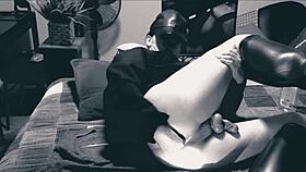 midnite moon solo fuck-fist-cum matinee in gay action