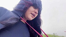 Novinha rabuda pega no flagra na praia