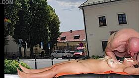 Het offentlig torg-knullning preview med agarabas och olpr