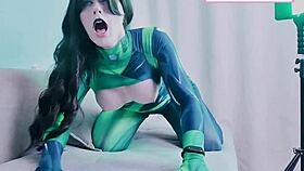 Dr. Drakken mind controls sexy shego in kim possible style 😈