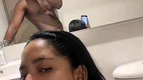 I Give Him a Delicious Blowjob While He Gets Ready to Go to Work -Amateur Couple- Nysdel