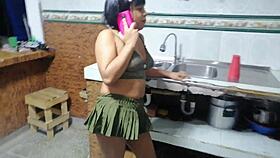 Wife fucks plumber without husband noticing