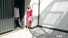 Yo, Paulina Soul deep throats four dark dicks in private!