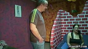 deutsche mutter jenny helps stepdaughter in taboo 3some 😏