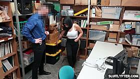 ella knox rides waves like a surfboard in deepthroat fucking