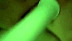 i stick my dik against the wall