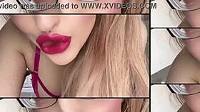 Secret Lips Obsession Fetish