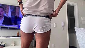 Young Guy Gives Cock