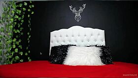 Latina Very Pretty Girl Masturbates Intensely, Loren TH