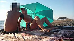 i got wild flashing my pussy on a public beach, squirting hard