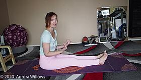 Yoga Lesson with Brunette MILF Instructor