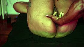 i massage her big clit