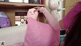 Stepdaughter feels the thrill in her dirty room game