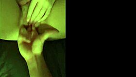 Prečo je môjho GF tesná piča taká perfektná na šukanie?