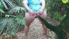 Milf's Gaped Ass Hole After Intense Wood Tree Encounter