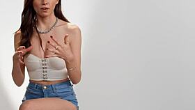 i love watching maya woulfe orgasm up close with her vibrator