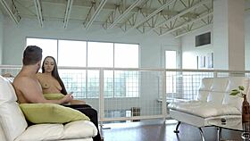 Big Stepbrother Gives Little 18+ Sis Huge Facial