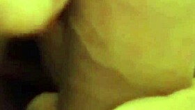 Vecina Caliente Llama Cuando Esposo No Esta Busca Mas en Juanlatino4