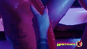 lesbian quickie in pool with huge double dildo orgasm