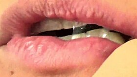 FIFI FOXX EATS GUMMY BEARS IN CLOSE-UP MOUTH VORE