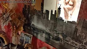 watch my teen gf get caught with her tits out?