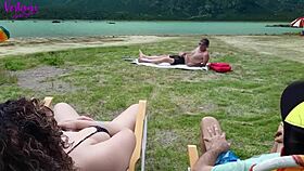 Έπιασα αυτόν τον βογιέρ να μαλακίζει στην παραλία ενώ άγγιζα τον εαυτό μου! 😳