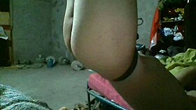 H upside down and trying to tie my wrists