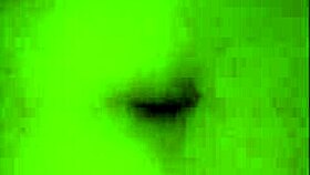 el tio hace de las suyas cuando estoy sola