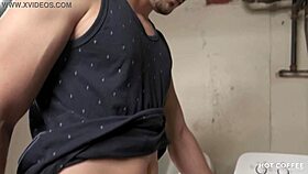 Latina Jolla seduces married man in laundry