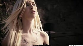 trailer park family stories part 2 - india summer and kenzie reeves licks pussy