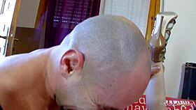 Spanish brunette hottie dives into modeling and bangs her photographer