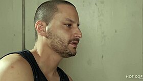 Latina Jolla seduces married man in laundry