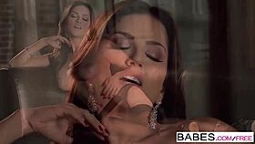 babes - sunny leone gives me an ecstatic orgasm in a private hardcore session.