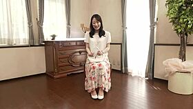 Asian Housewife Gets Cheating Handjob Cunilingus