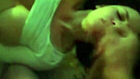 babe fingering herself and getting that facial