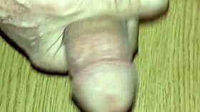 i'm jerking off my cock so hard...