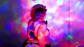 bbw goddess worship dance and oil with plump redhead