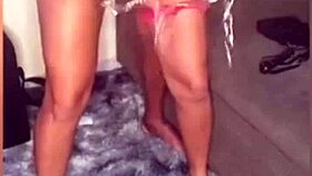 casadinha encoleirada sendo usada pelo dotado tapa na cara engasgo chicote asfixia completo no red