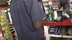 Leihla Leionni aka Alysa Moore Flashes Big Tits in Homemade Pornstar Clip